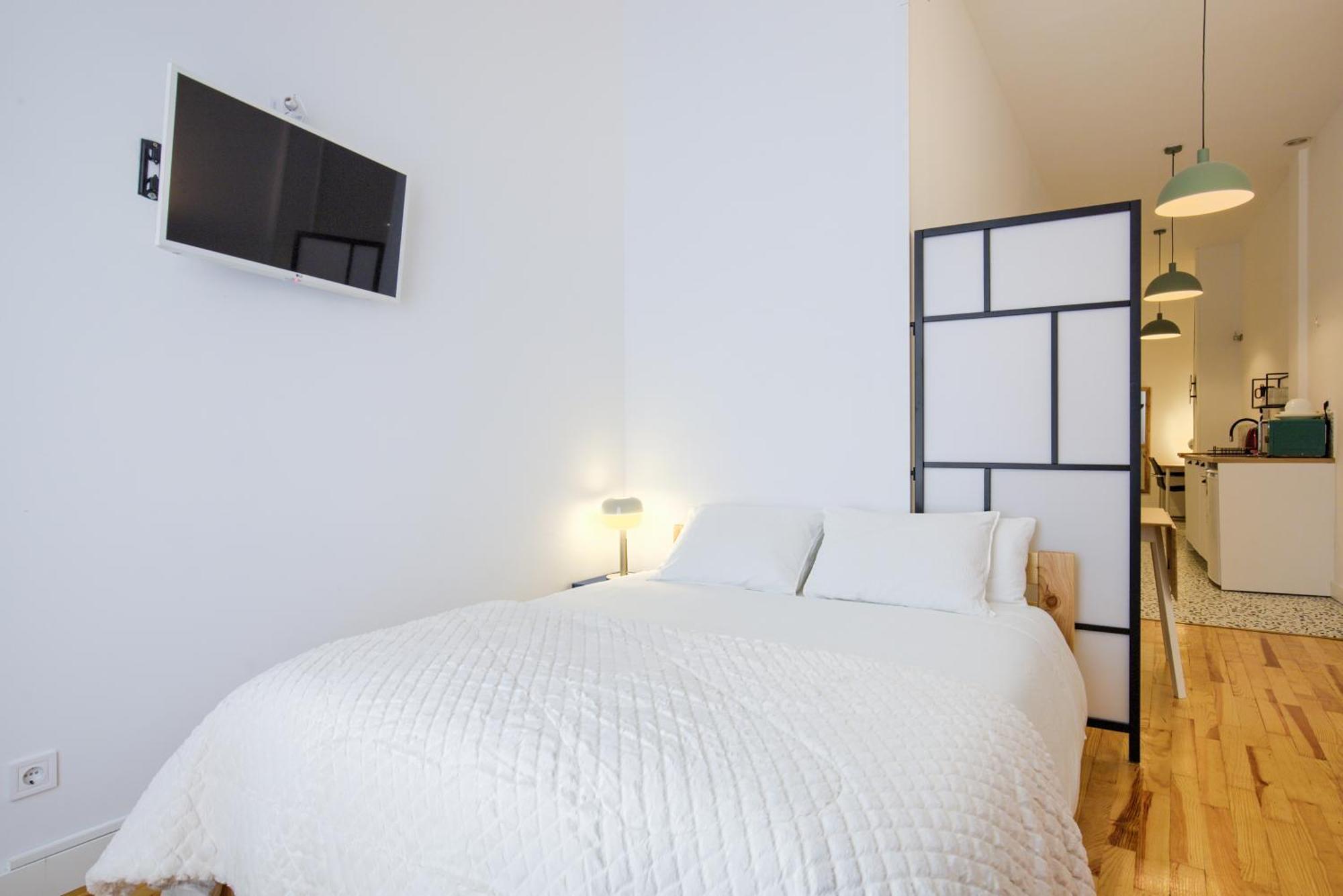 Mezzanine Orange Apartment Мадрид Стая снимка
